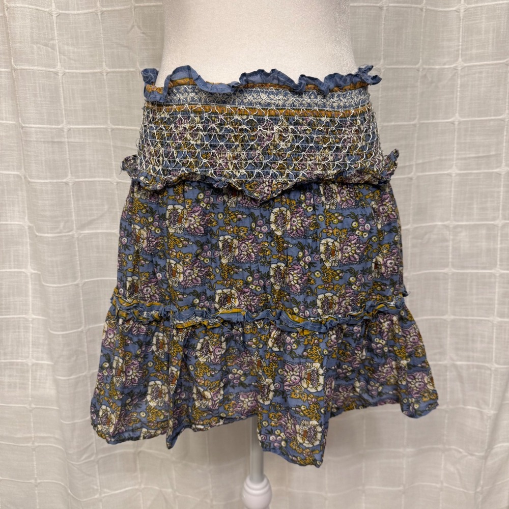 Jennifer and Grace Blue Floral Smocked Waist Tiered Ruffle Mini Skirt Large